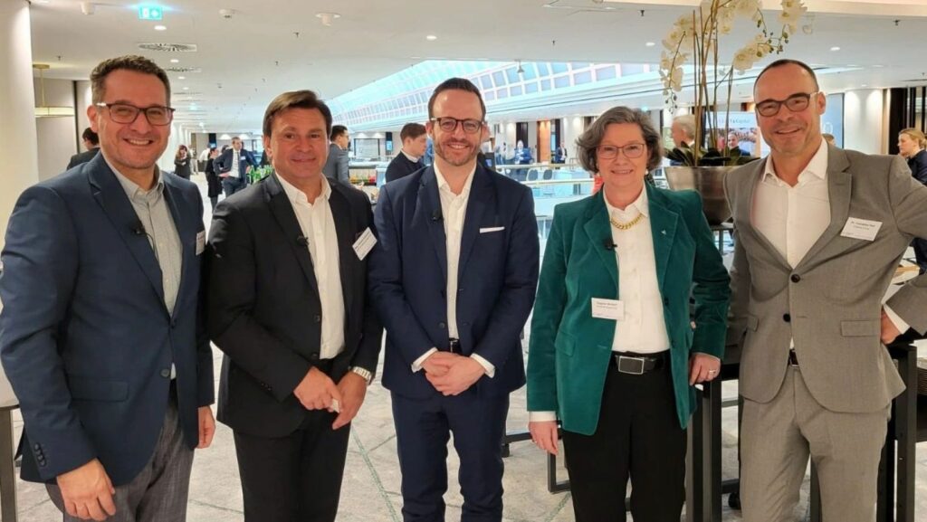 Sustainable Investor Summit Vienna 2024 mit Armand Colard, Dagmar Nixdorf, Cornelius Patt, Eduard Schreiner und Marc Buchli